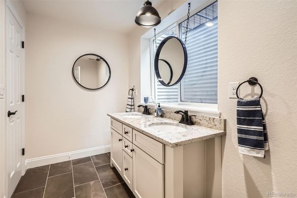 Bathroom, Dual Sink Vanities, Interior