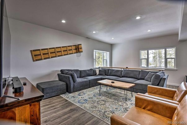 Interior, Living room, Recessed Lighting, Wood Texture Flooring