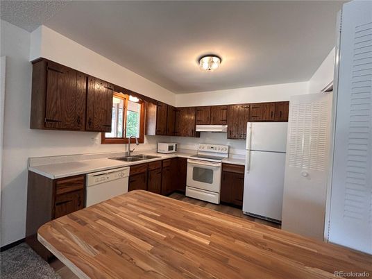 Interior, Kitchen, Wood Texture Flooring