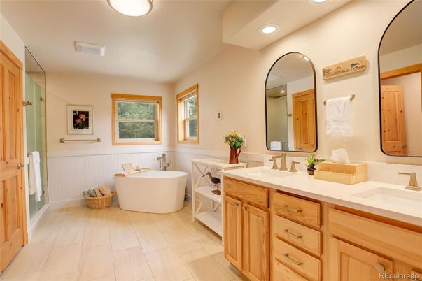 Bathroom, Dual Sink Vanities, Free Standing Baths, Interior, Recessed Lighting