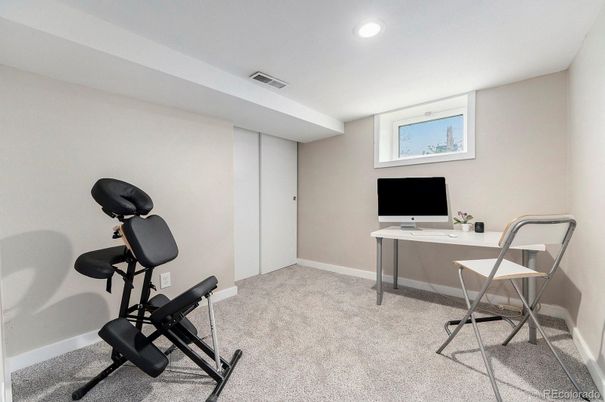 Fitness Equipment, Home Office, Interior, Recessed Lighting