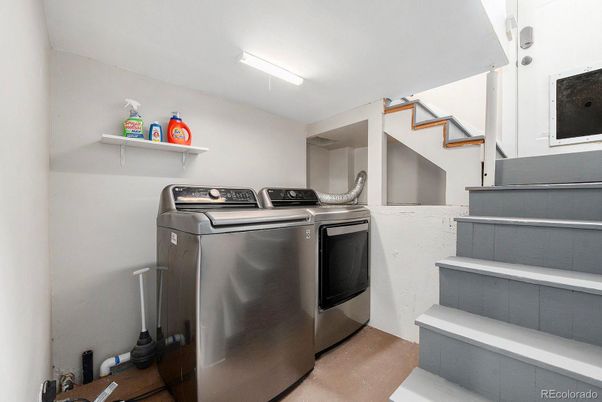 Interior, Washer