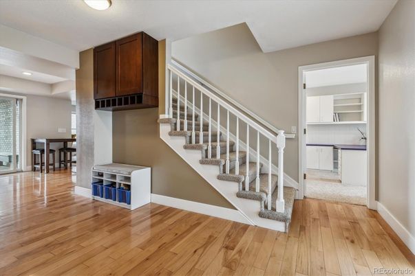 Interior, Recessed Lighting, Wood Texture Flooring