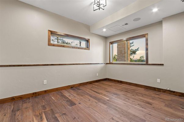 Empty room, Interior, Recessed Lighting, Wood Texture Flooring
