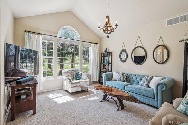 Chandelier, Interior, Living room