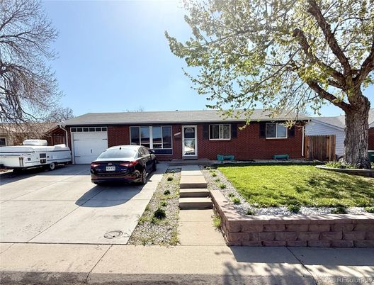 Attached, Exterior, Facade, Brick Facade, Ranch