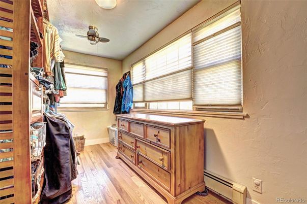 Interior, Walk-in Closets, Wood Texture Flooring
