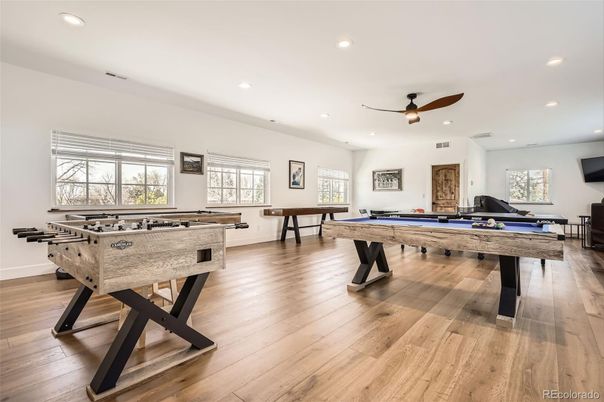Billiard Table, Game Room, Interior, Recessed Lighting, Wood Texture Flooring