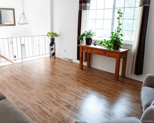 Interior, Pendant Lights, Wood Texture Flooring