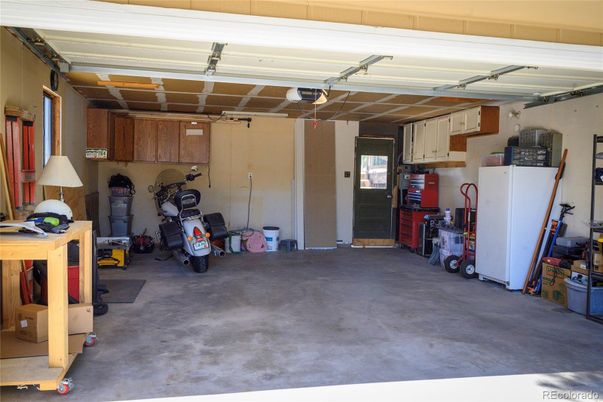Garage, Interior
