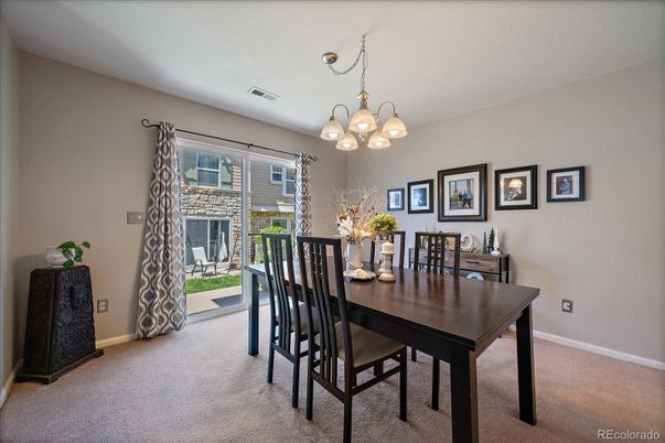 Chandelier, Dining room, Interior