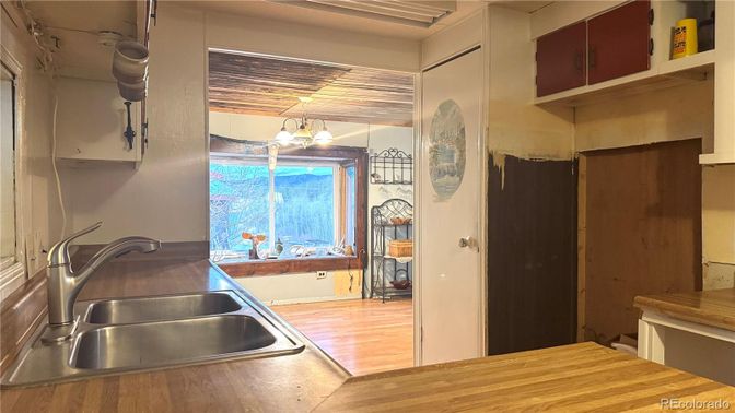 Interior, Kitchen, Wood Texture Flooring