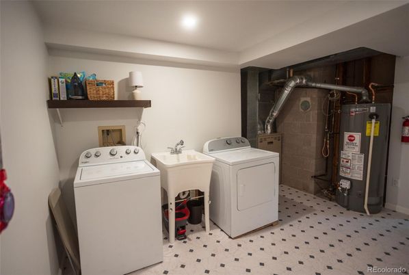 Interior, Recessed Lighting, Washer