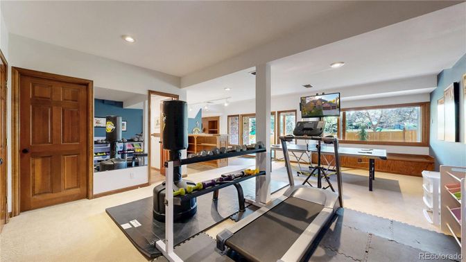 Fitness Equipment, Interior, Recessed Lighting