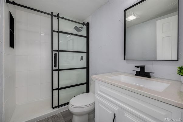 Bathroom, Glass Shower, Interior