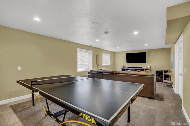 Game Room, Interior, Living room, Recessed Lighting