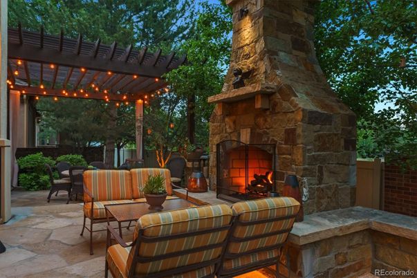 Exterior, Fireplace