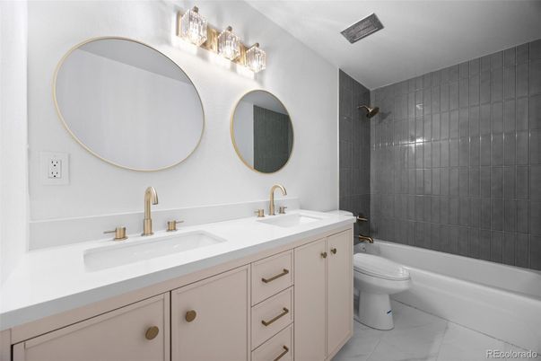 Bathroom, Dual Sink Vanities, Interior, Marble