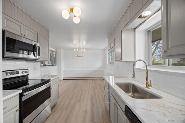 Chandelier, Interior, Kitchen, Stainless Steel Appliances, Wood Texture Flooring