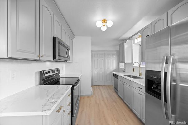 Interior, Kitchen, Stainless Steel Appliances, Wood Texture Flooring
