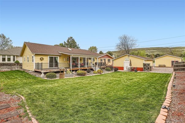 Backyard, Detached Garage, Exterior