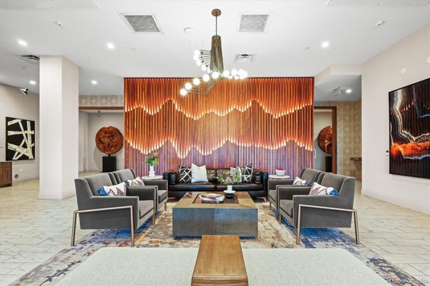 Interior, Living room, Pendant Lights, Recessed Lighting