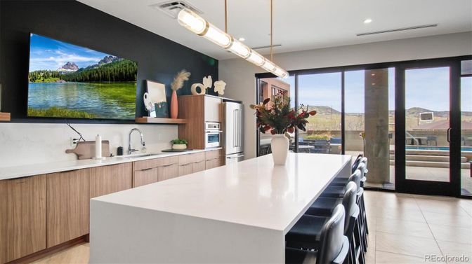 Interior, Kitchen, Pendant Lights, Recessed Lighting, Stainless Steel Appliances