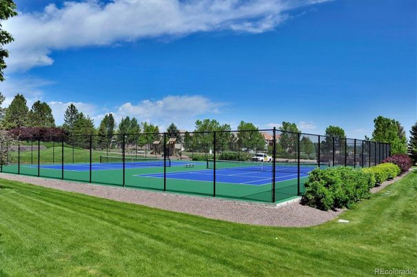 Exterior, Tennis Courts