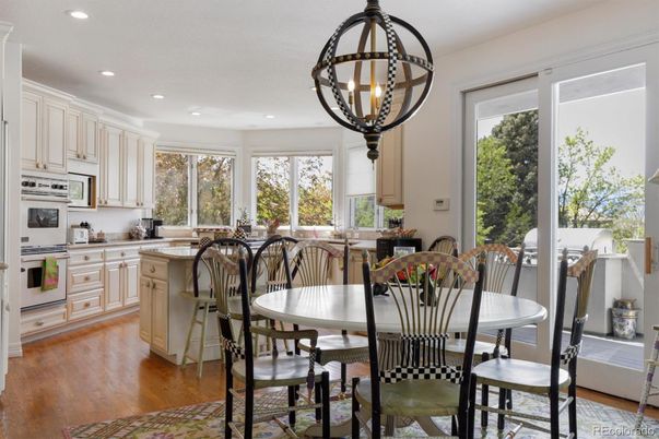 Dining room, Interior, Kitchen, Pendant Lights, Recessed Lighting, Wood Texture Flooring