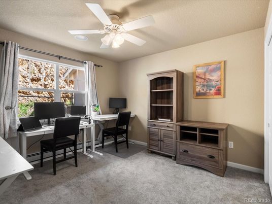 Home Office, Interior