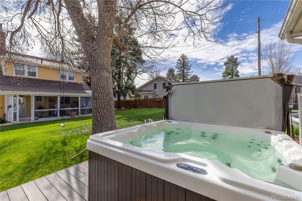 Backyard, Exterior, Hot Tub