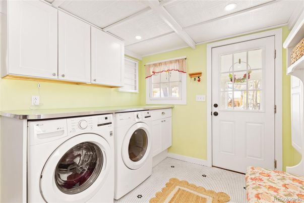 Interior, Recessed Lighting, Washer