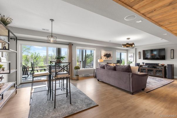 Dining room, Interior, Living room, Pendant Lights, Recessed Lighting, Wooden Ceilings, Wood Texture Flooring