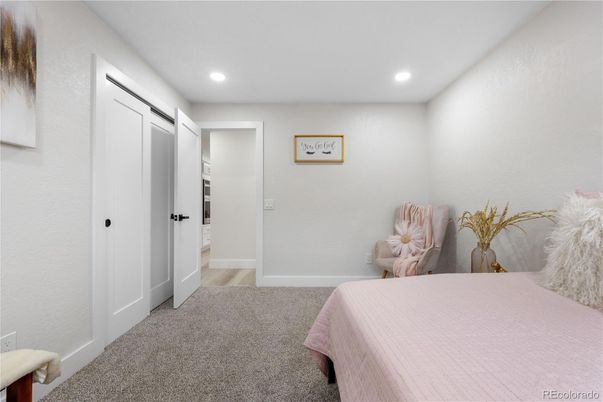 Bedroom, Interior, Recessed Lighting