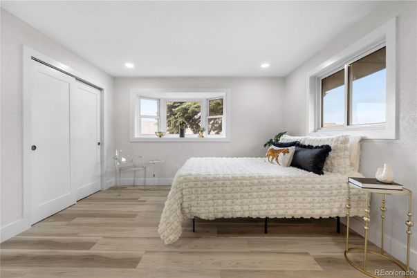 Bedroom, Interior, Recessed Lighting, Wood Texture Flooring