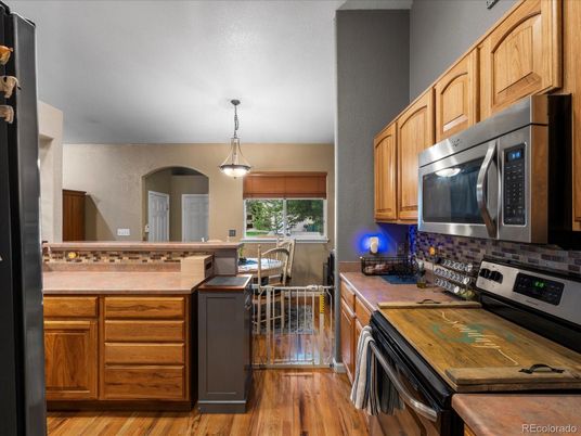 Dining room, Interior, Kitchen, Pendant Lights, Wood Texture Flooring