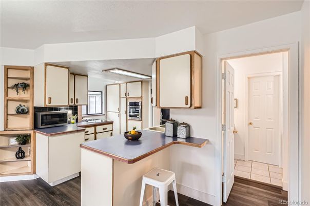Interior, Kitchen, Wood Texture Flooring