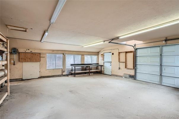 Garage, Interior