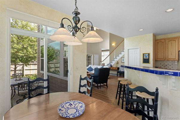 Dining room, Interior, Living room, Pendant Lights, Recessed Lighting, Wood Texture Flooring