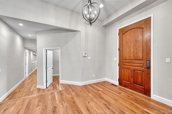 Interior, Pendant Lights, Recessed Lighting, Wood Texture Flooring