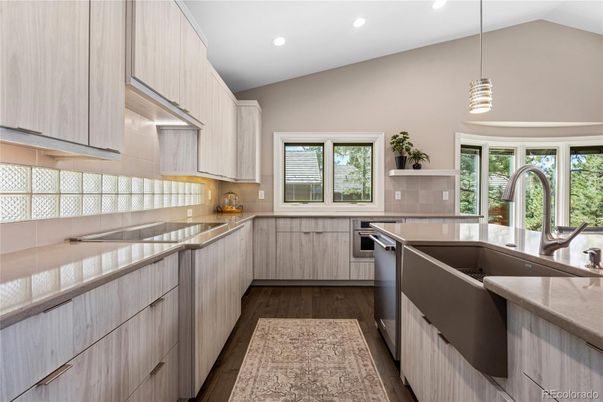 Interior, Kitchen, Pendant Lights, Recessed Lighting, Wood Texture Flooring