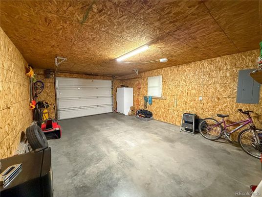 Garage, Interior, Stone Walls