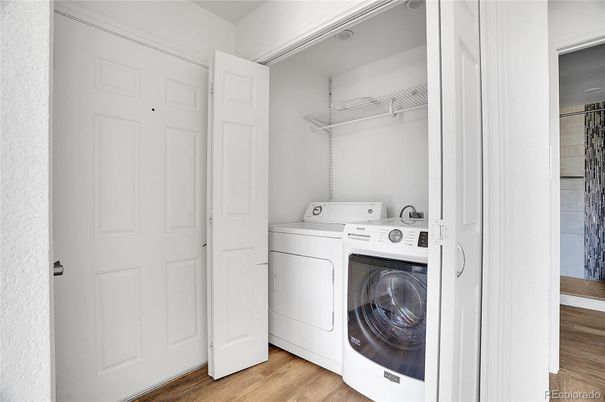 Interior, Utility Closets, Washer, Wood Texture Flooring