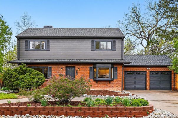 Attached, Exterior, Facade, Brick Facade, Split Level