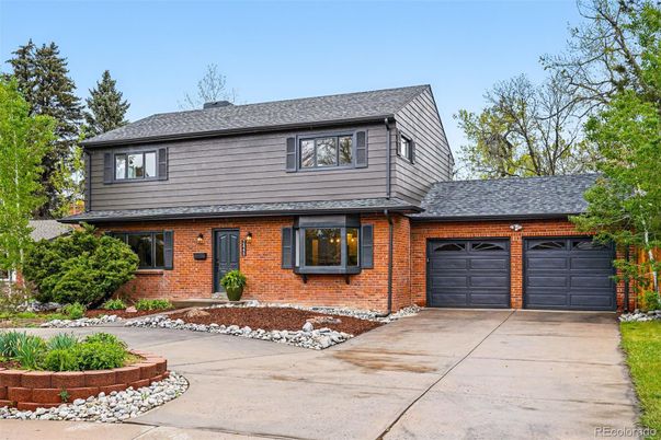 Attached, Exterior, Facade, Brick Facade, Split Level