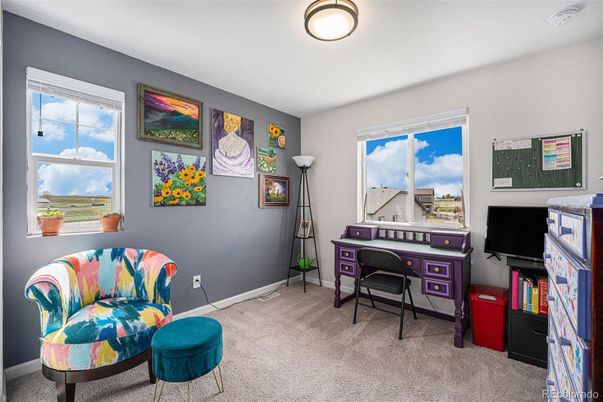 Home Office, Interior