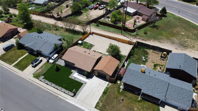 Exterior, Drone