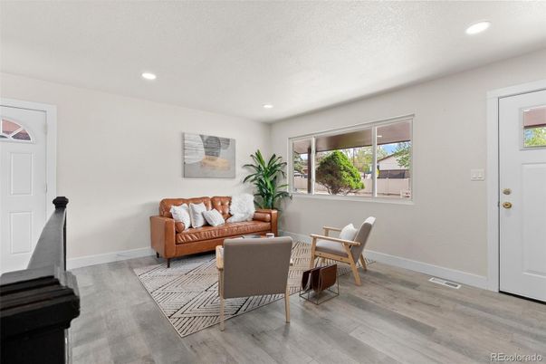 Interior, Living room, Recessed Lighting, Wood Texture Flooring