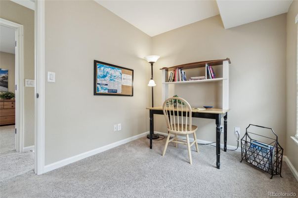 Home Office, Interior