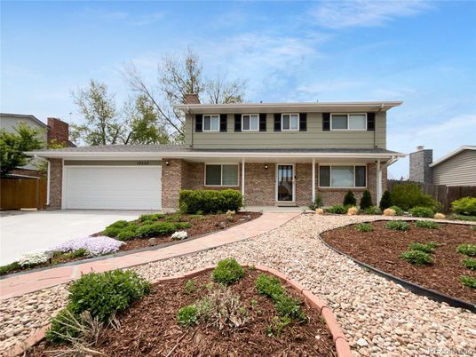 Attached, Exterior, Facade, Brick Facade, Split Level